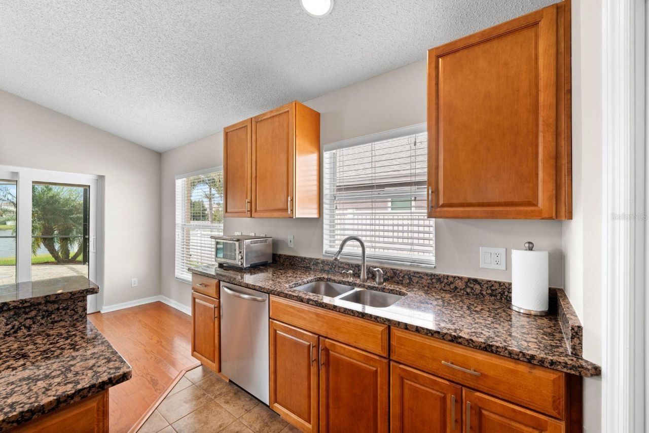 735 NE Addison Drive, Saint Petersburg, FL 33716 Photo