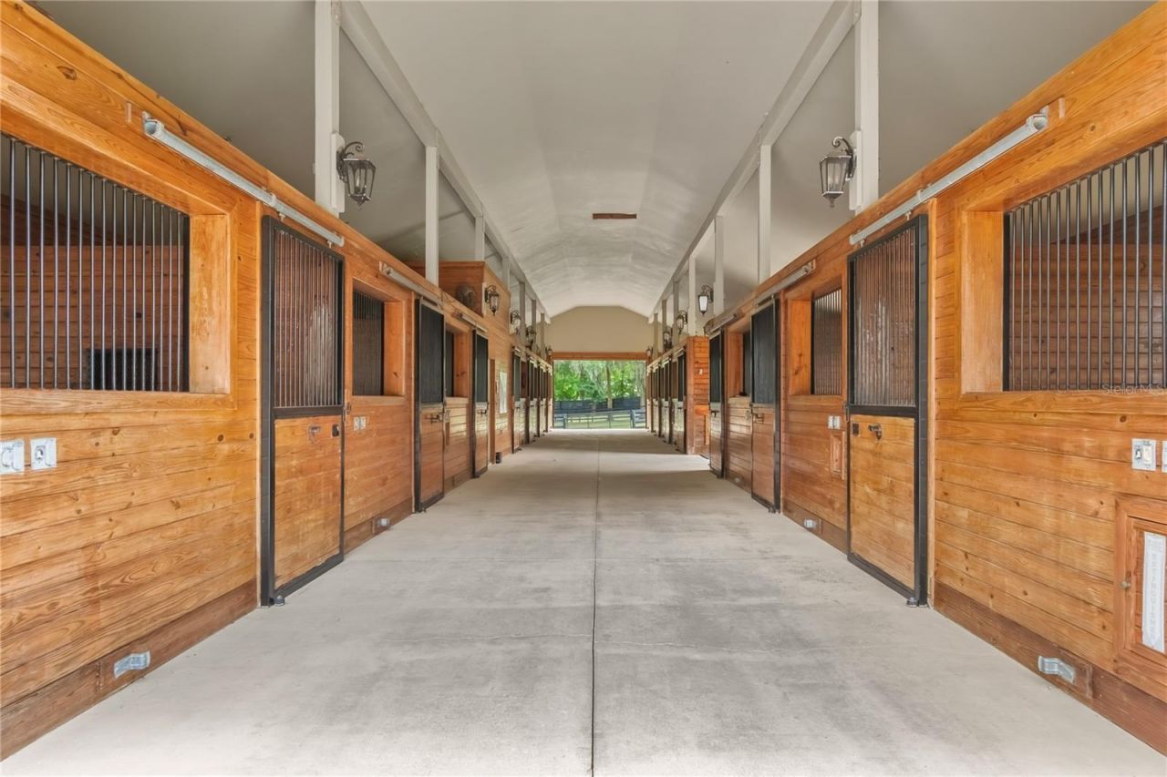 6157 W Highway 329, Reddick, FL 32686 Photo