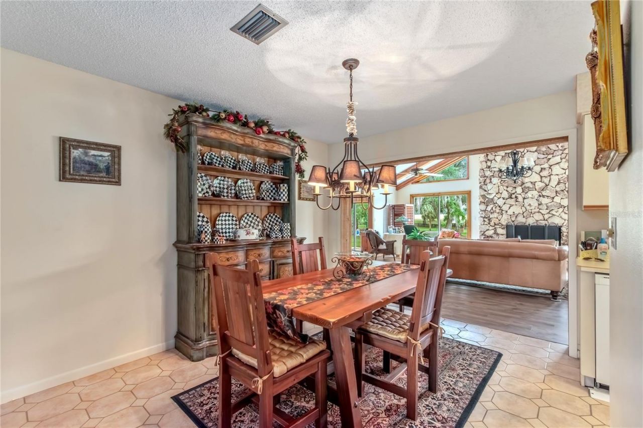 6157 W Highway 329, Reddick, FL 32686 Photo