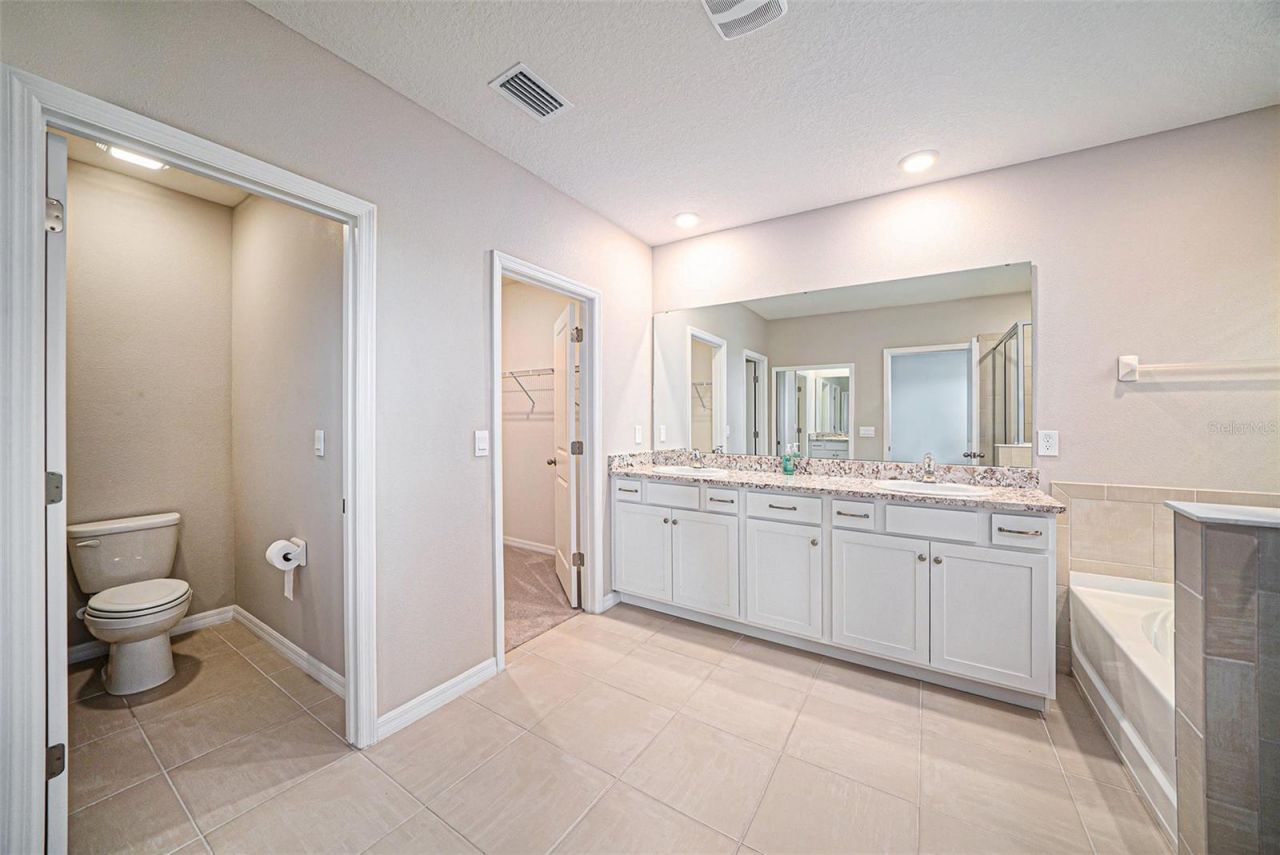 5430 Thistle Field Court, Wesley Chapel, FL 33545 Photo