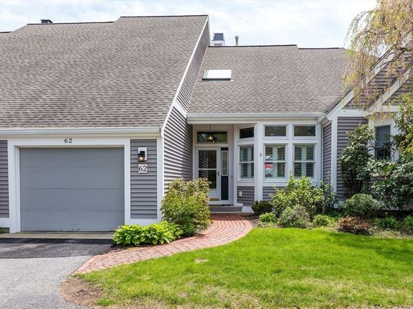 62 Hidden Bay Drive, Unit 62, Dartmouth, MA 02748