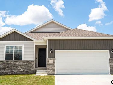 16325 Willit Street , Bennington, NE 68007