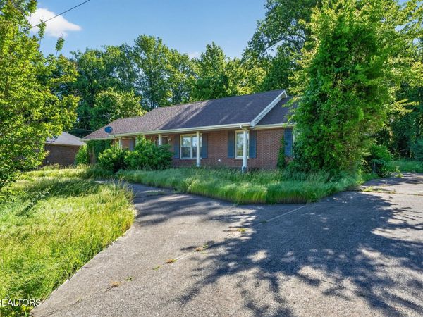 523 Linda Lane, Clarksville, TN 37042