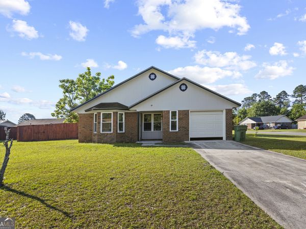 816 Waterfield Drive, Hinesville, GA 31313