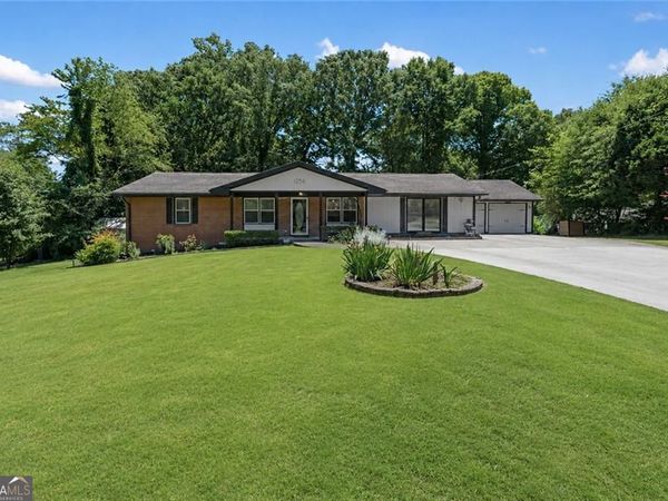 1256 Cherokee Trail NW, Lawrenceville, GA 30043