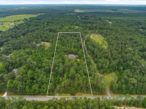5111 W Pilgrim Trail, Molino, FL 32577