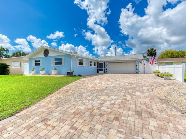 32 Plaza Drive, Ormond Beach, FL 32176