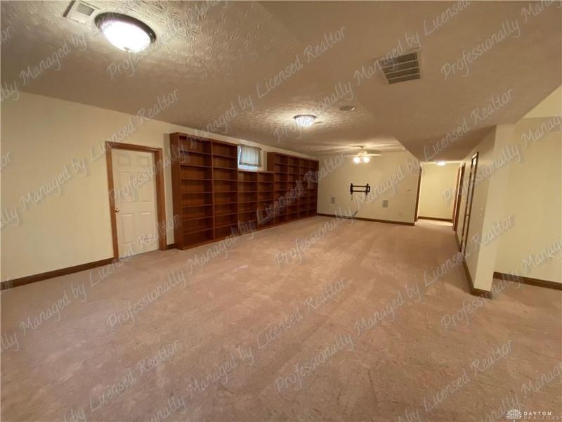 6353 Charlotte Court, Huber Heights, OH 45424 Photo 34