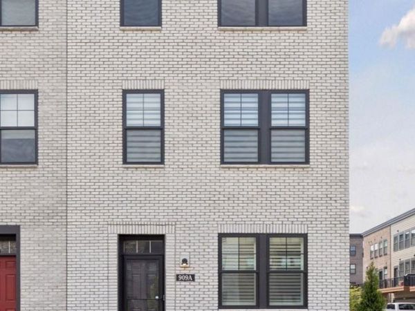 909 Mount Curve Boulevard, Unit A, Saint Paul, MN 55116