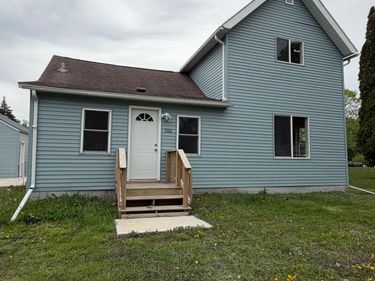 506 E Mondale Street, Elmore, MN 56027
