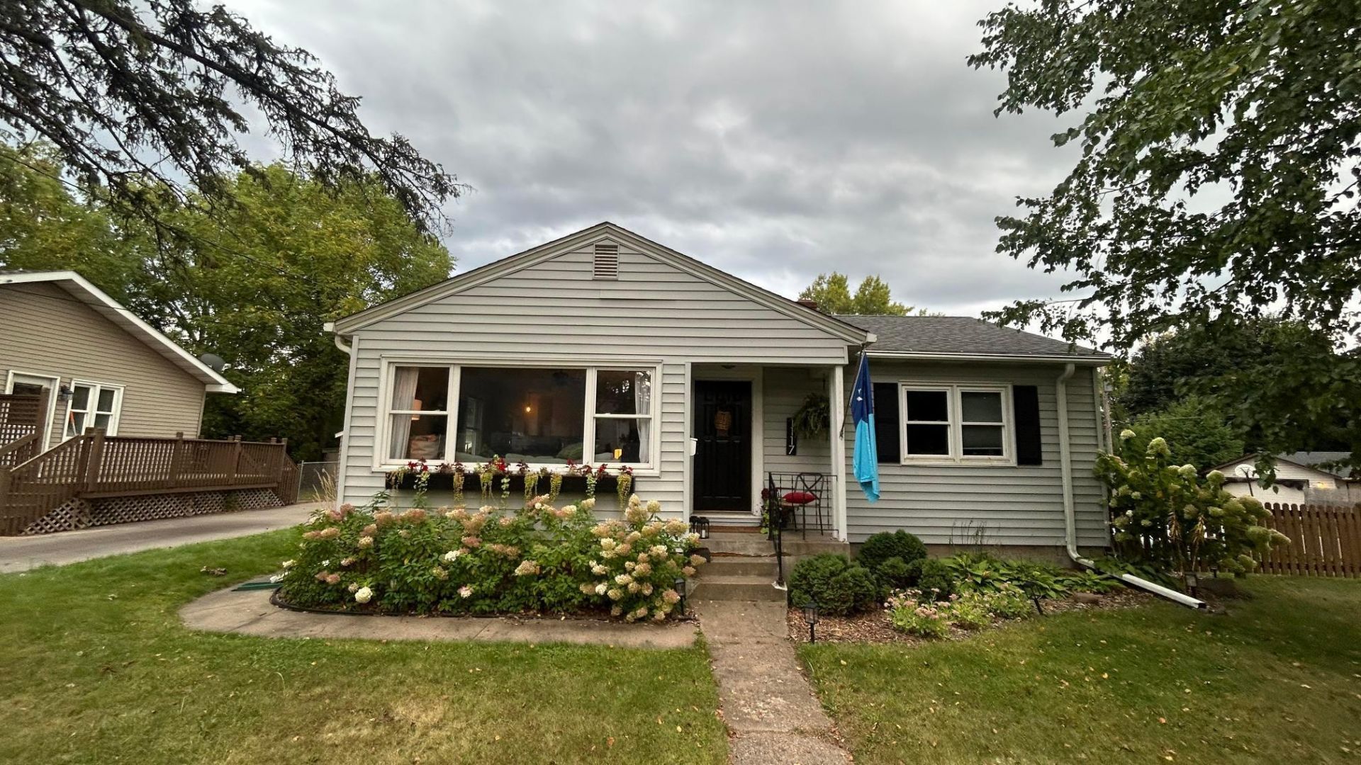 1117 Olive Street W, Stillwater, MN 55082 Main Photo