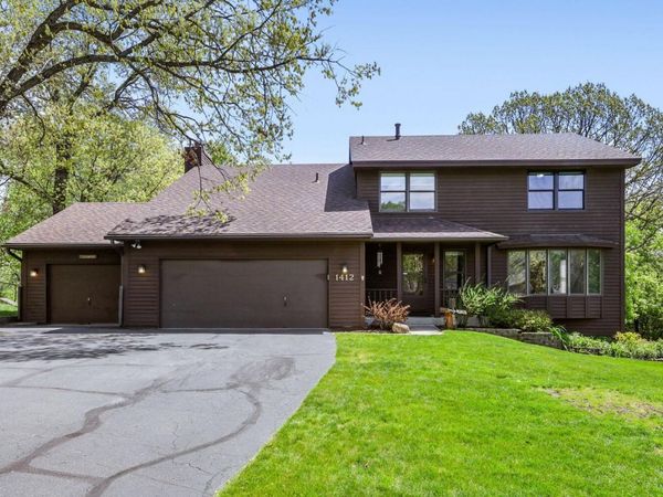 1412 Rushmore Crescent, Burnsville, MN 55306