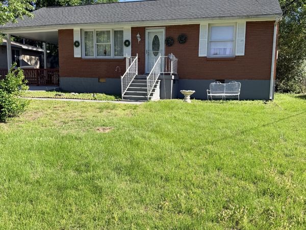 103 Willow St , Ashland City, TN 37015