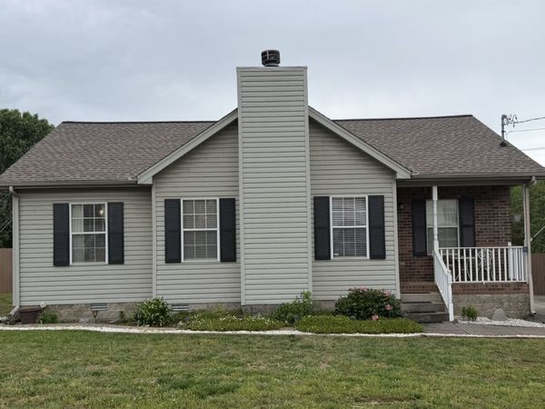 2006 Abingdon Dr, La Vergne, TN 37086