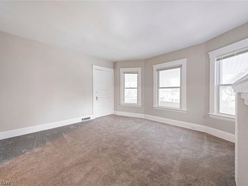 2016 W 85th Street, Cleveland, OH 44102 Photo 5