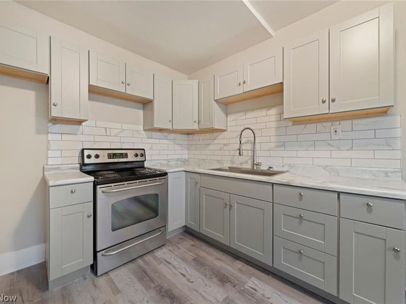 2016 W 85th Street, Cleveland, OH 44102 Photo 9