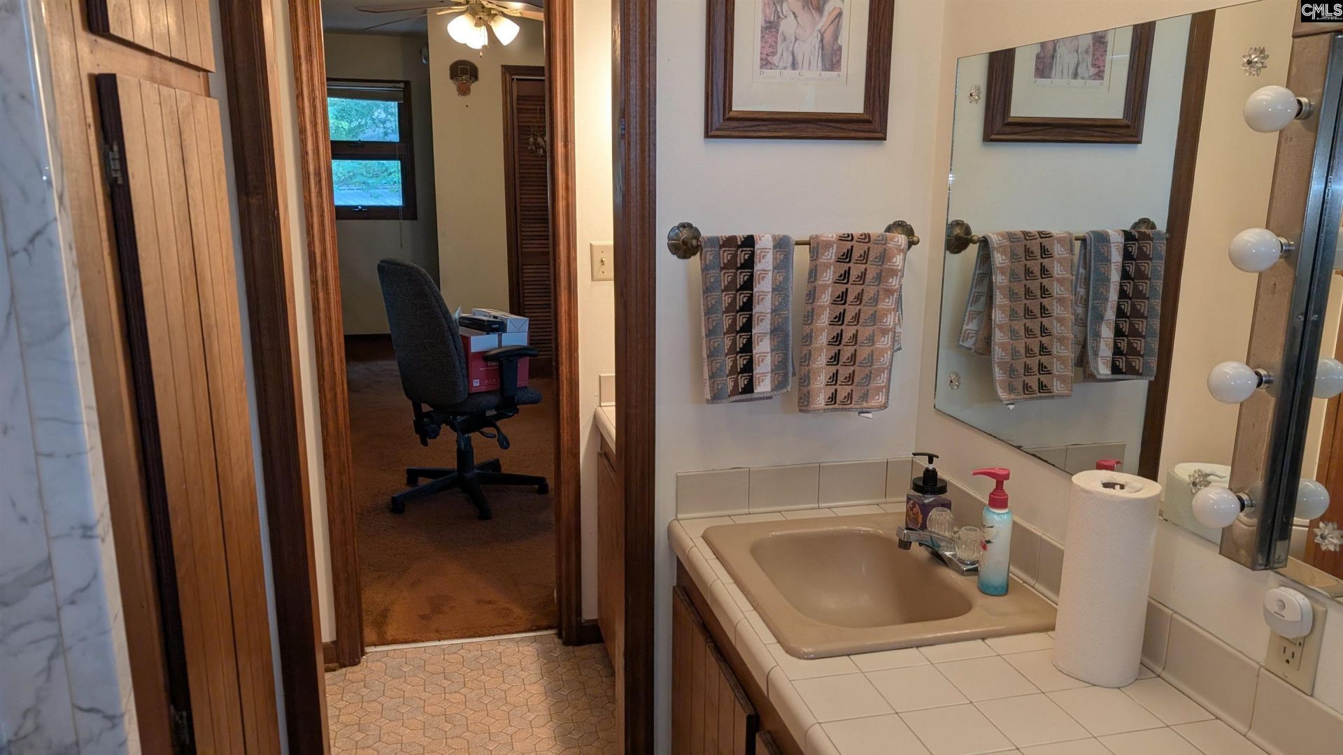 54 Windward Lane  Photo 25