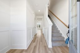 2031 Allan Crest Road photo 4