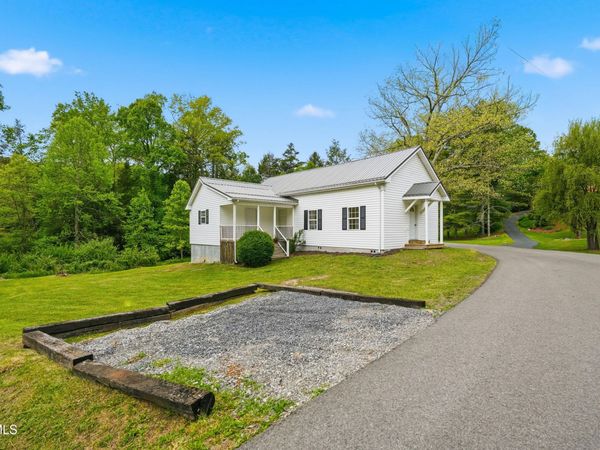 6203 Laurel Grove Road, Norton, VA 24273