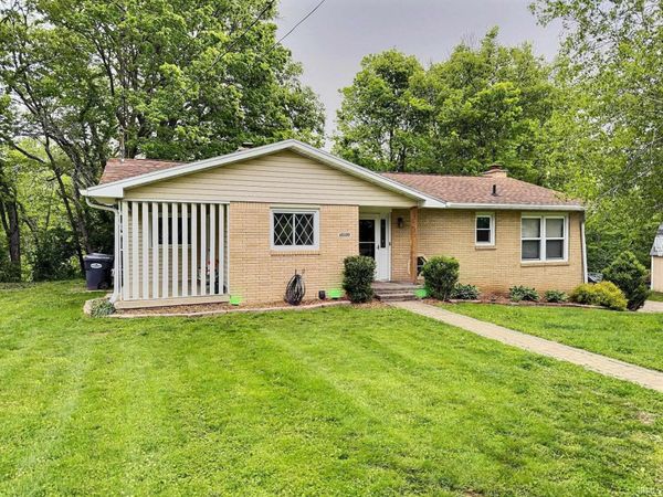 10520 W SR 32, Yorktown, IN 47396
