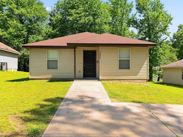 1296 Ridge Road, Benton, AR 72015
