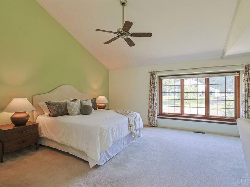 9177 Pinewood Drive, Loveland, OH 45140 Photo 24