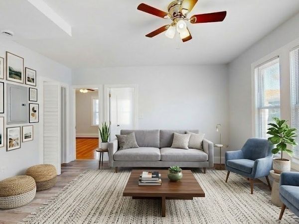 5A Ropes St, Unit 2, Salem, MA 01970