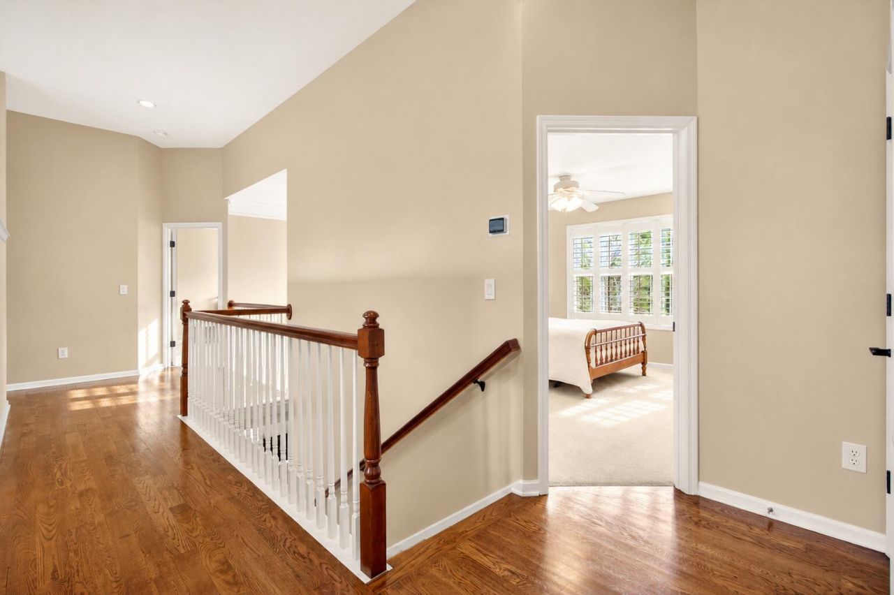 3379 Shagbark Circle Photo 22