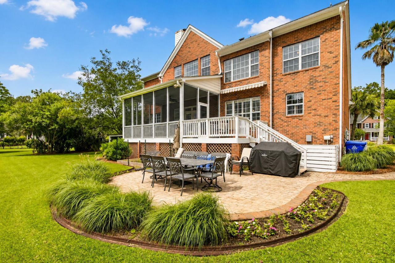 3379 Shagbark Circle Photo 41