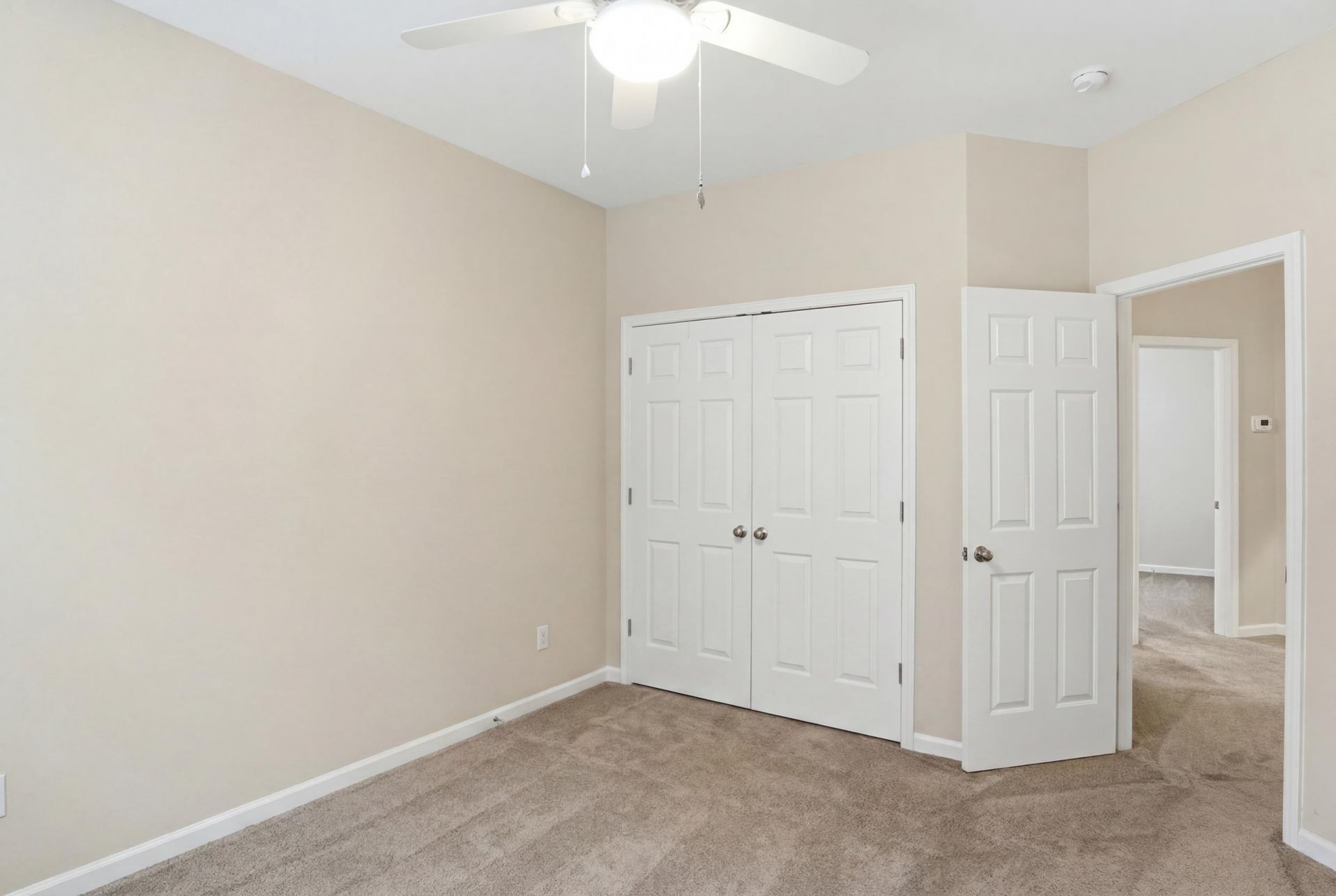 8646 Coppergrove Drive Photo 35