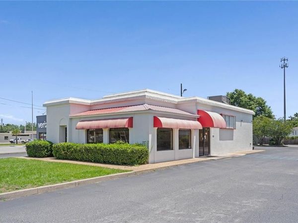 732 Saraland Boulevard S, Saraland, AL 36571