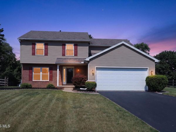 30 Springcove Lane, Holland, OH 43528