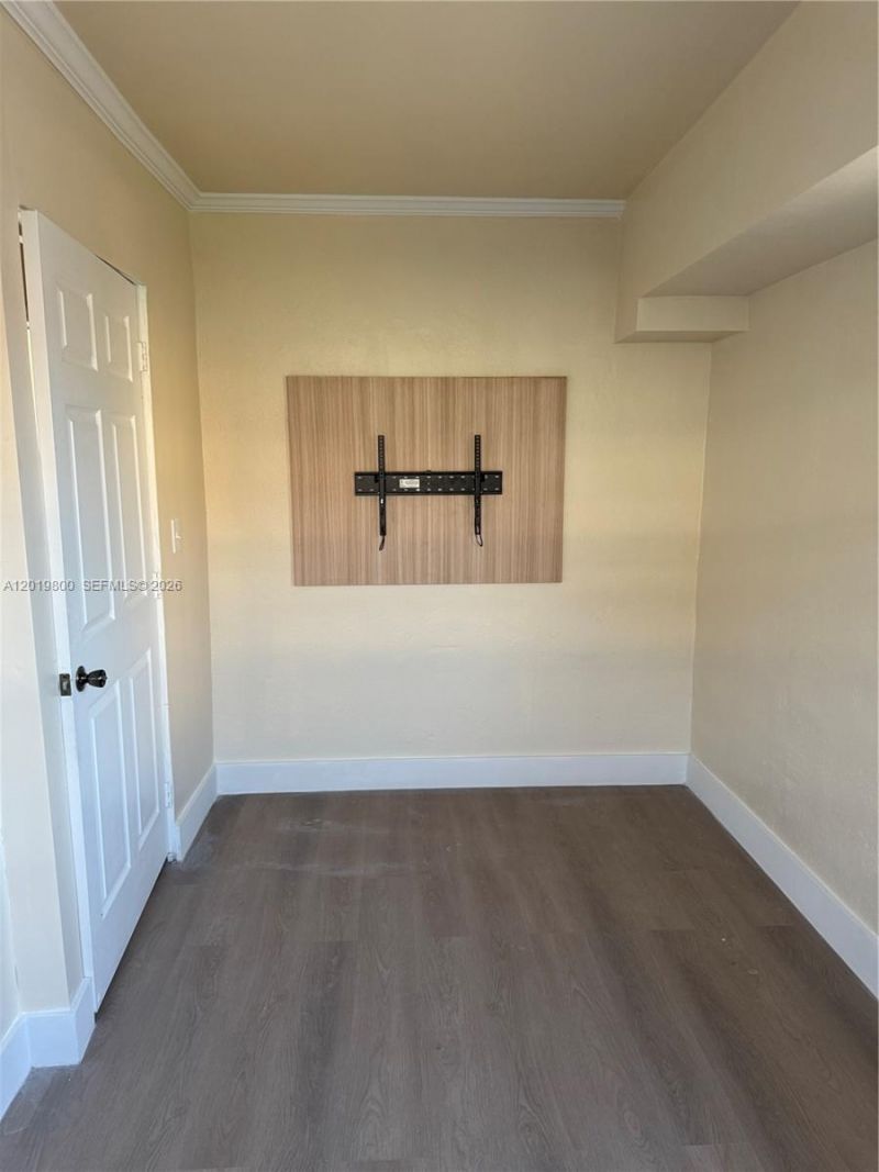 650 E 49th St , Hialeah, FL 33013 Photo