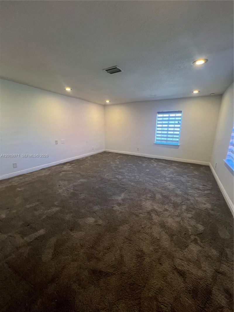 2860 NW 207th St , Miami Gardens, FL 33056 Photo