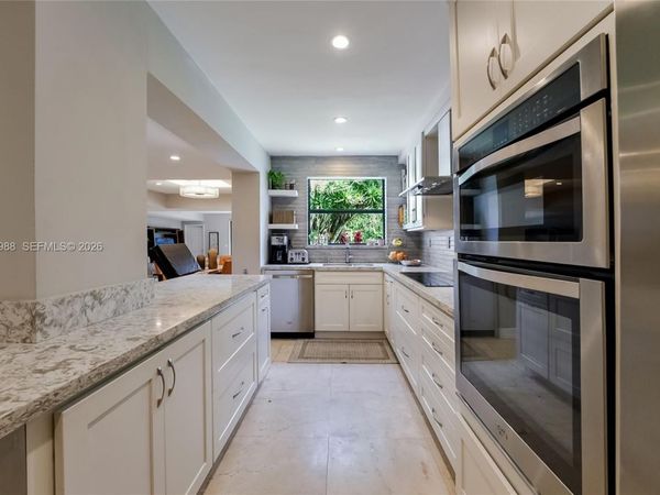 321 Poinciana Dr , Unit 901, Sunny Isles Beach, FL 33160
