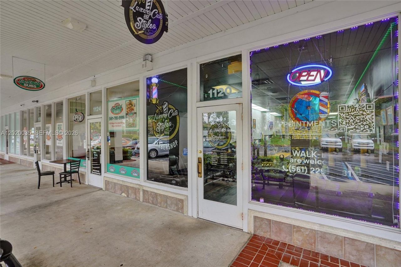 1120 Royal Palm Beach , Royal Palm Beach, FL 33411 Photo