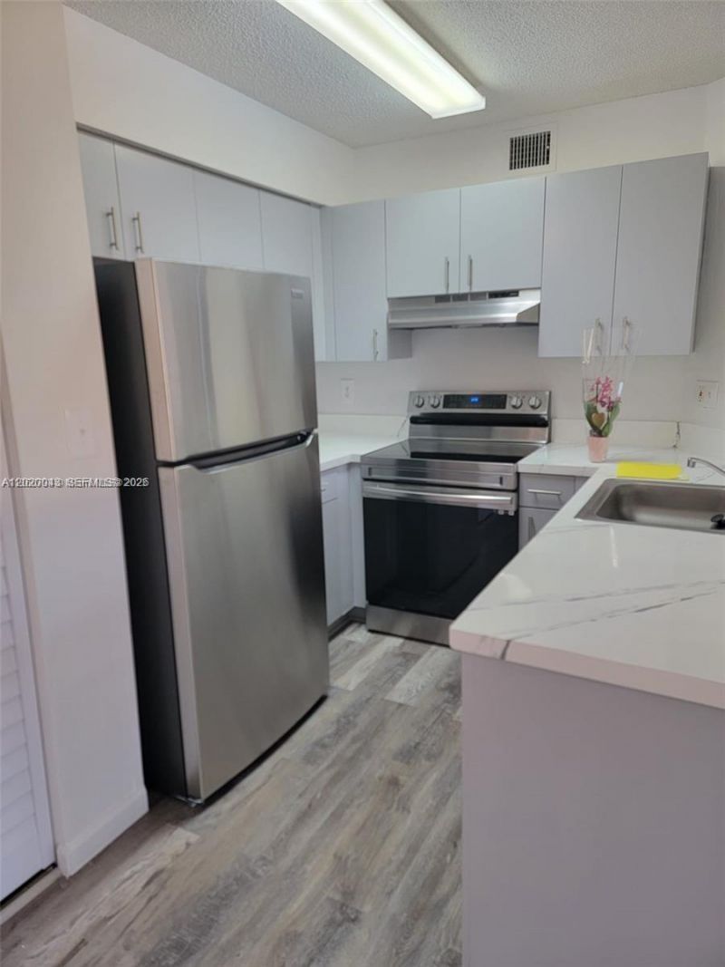 741 N Pine Island Rd , Unit 308, Plantation, FL 33324 Photo