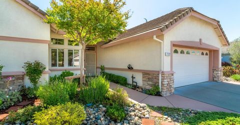 7122 Dream Inn Ln, Roseville, CA 95747 Photo