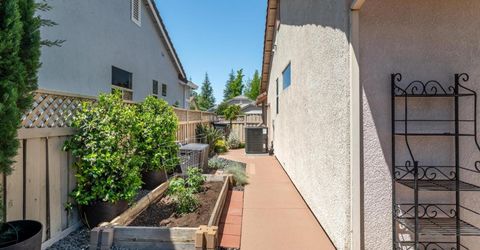 7122 Dream Inn Ln, Roseville, CA 95747 Photo