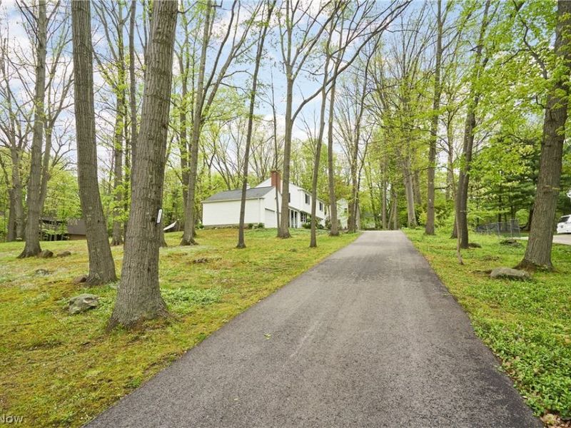 475 Somerset Road , Akron, OH 44313 Photo 28