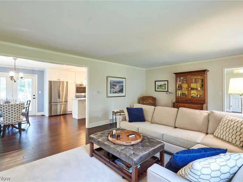 475 Somerset Road , Akron, OH 44313 Photo 4
