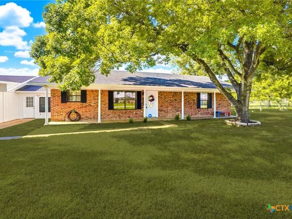 1350 Mary Preiss Drive , New Braunfels, TX 78132