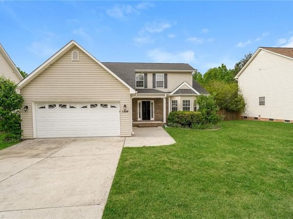 1884 Denise Lane , Winston-Salem, NC 27127