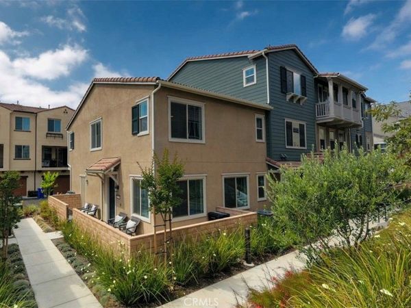 2109 Crescent Moon, Upland, CA 91786