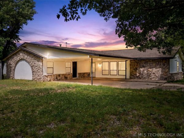 20000 S 280 Road, Morris, OK 74445