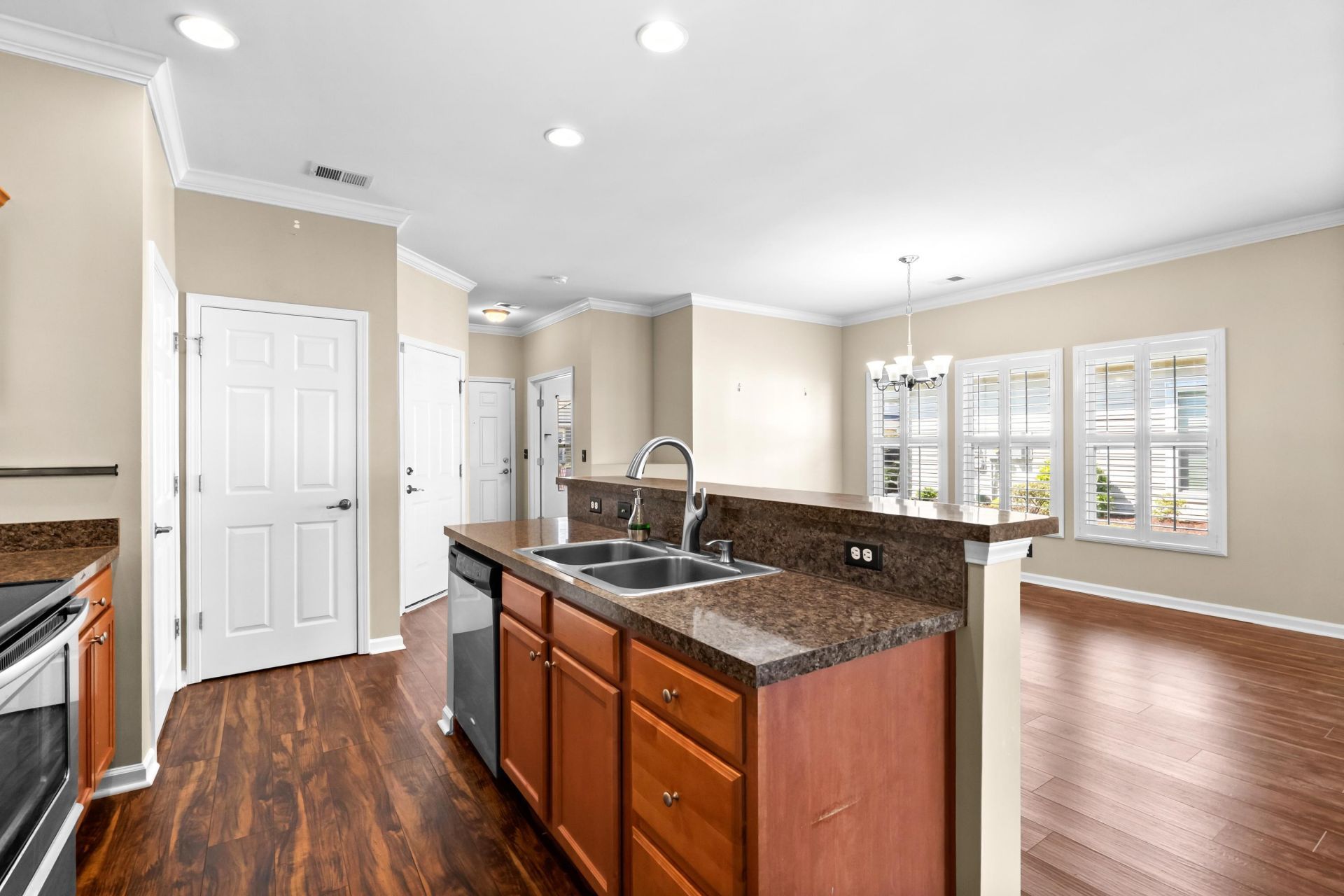 900 British Ln. Photo 14