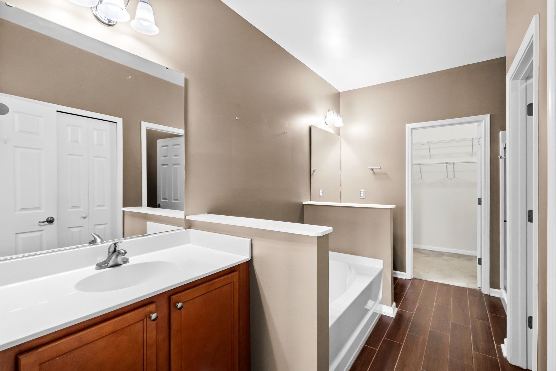 900 British Ln. Photo 28