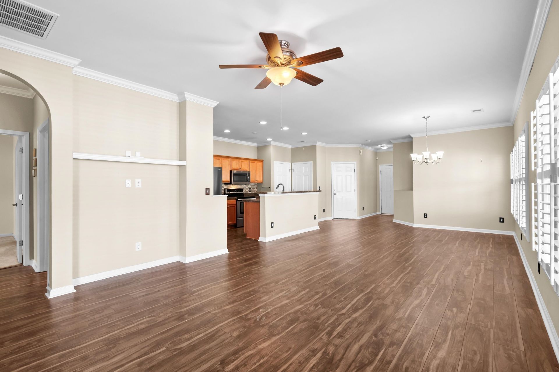 900 British Ln. Photo 7