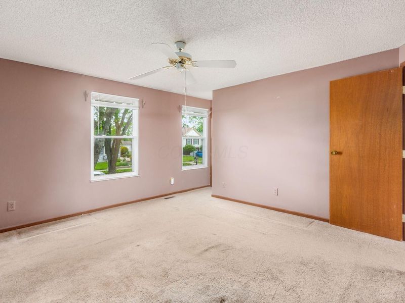 1708 Bucksglen Drive , Galloway, OH 43119 Photo 22