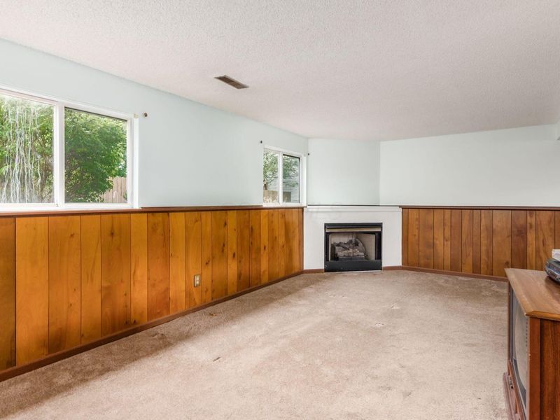 1708 Bucksglen Drive , Galloway, OH 43119 Photo 29